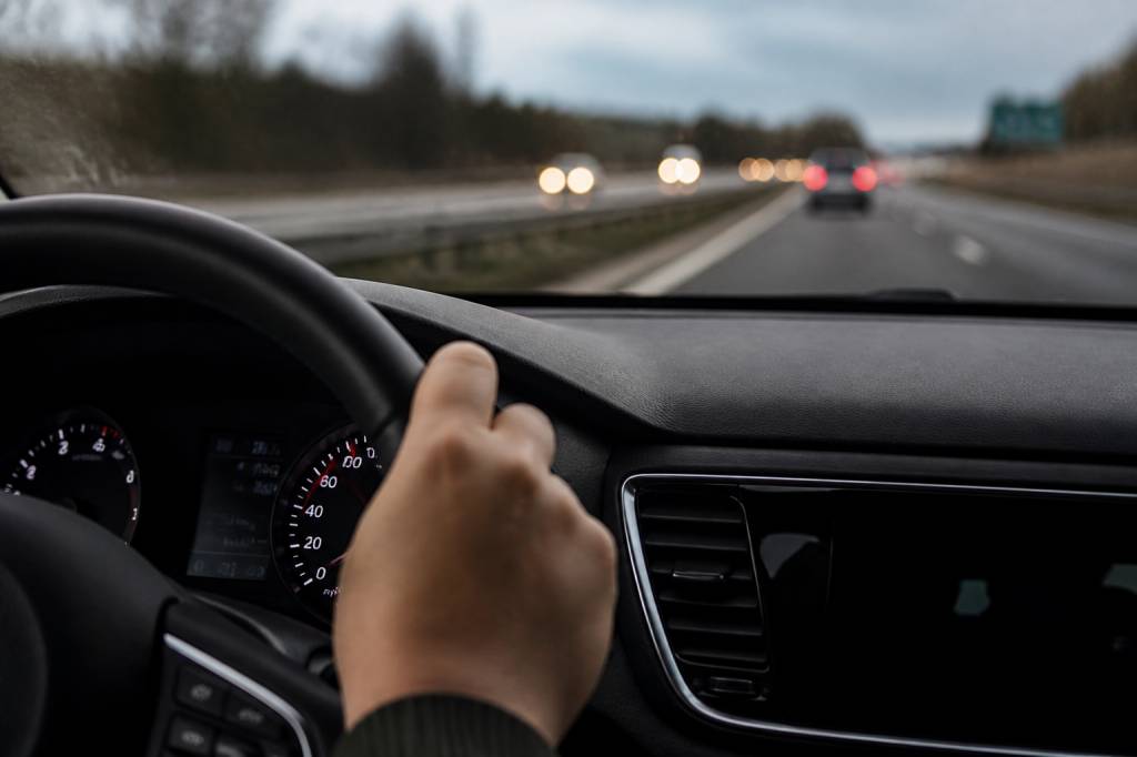 Kilometers per hour to mph conversion guide for quick and accurate speed conversion